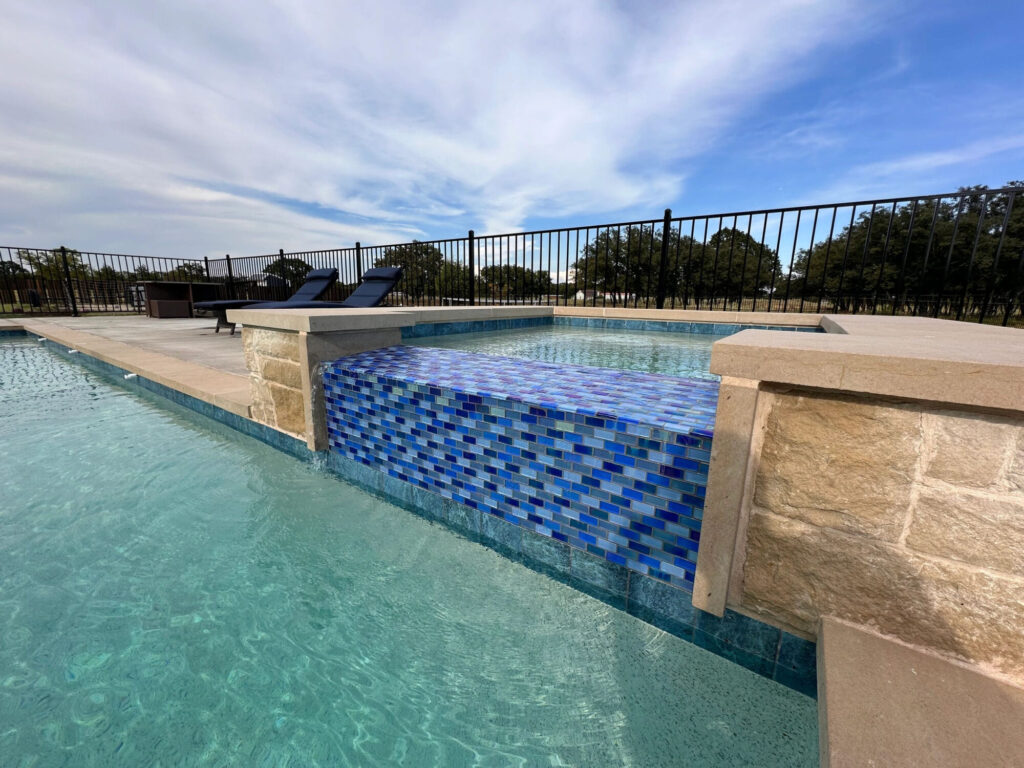 Texas Tropic Pools - Custom Pool Builds