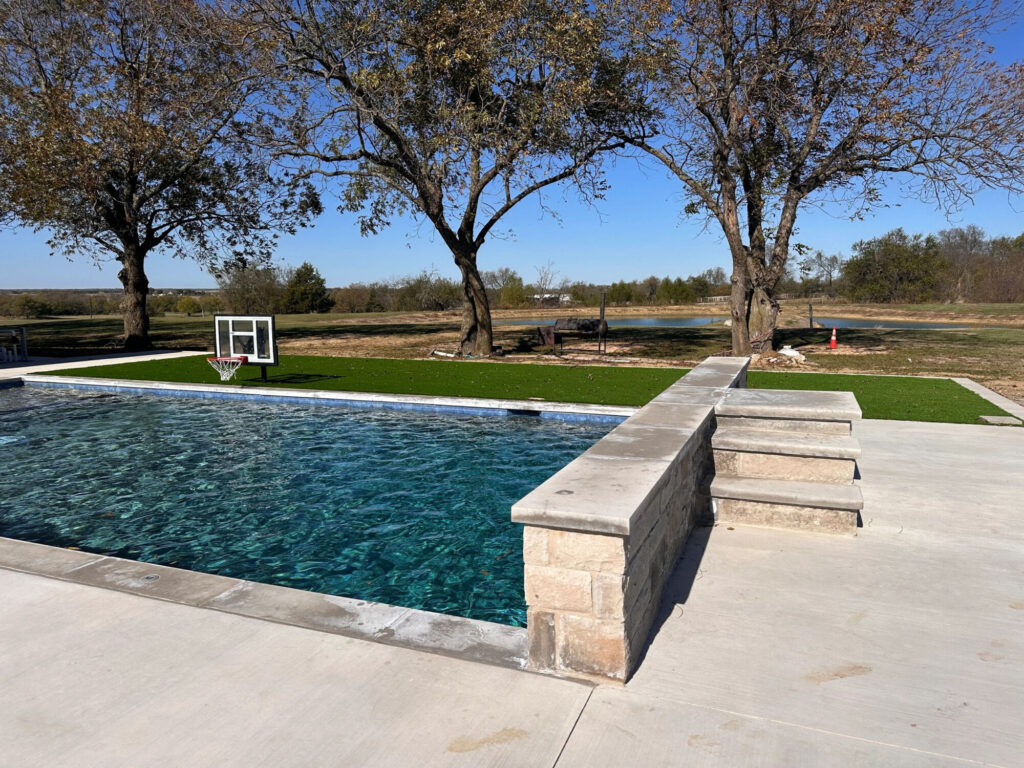 Texas Tropic Pools - Custom Pool Builds
